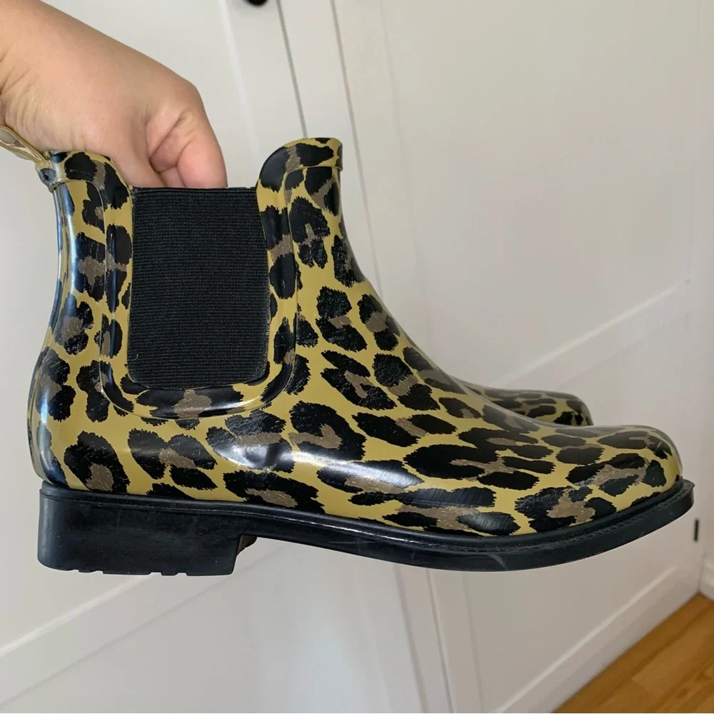 Old Navy 1” heel